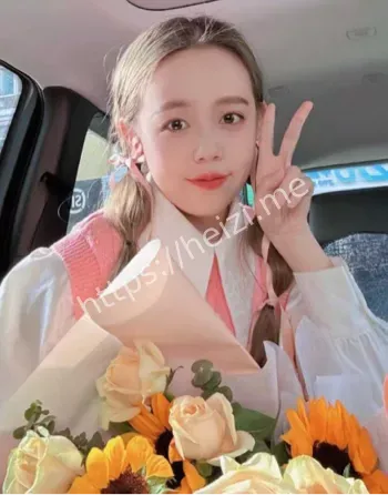 李秋